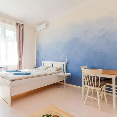 Perl Apartment- Air Conditioned, Cozy Near Varosliget Apartman *