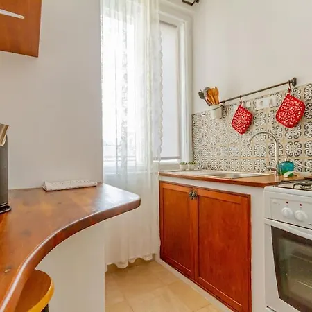 Perl Apartment- Air Conditioned, Cozy Near Varosliget Apartman *